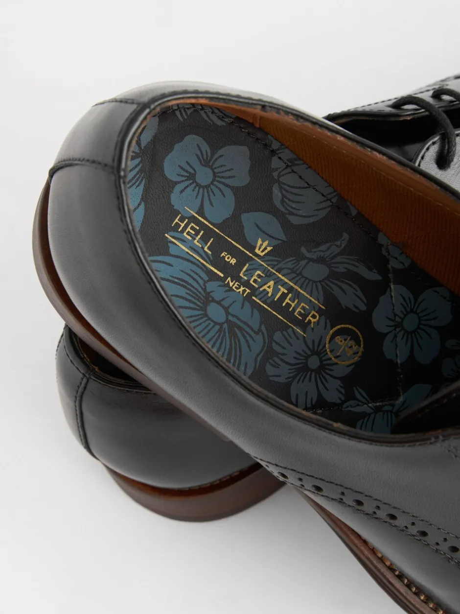 Formele Schoenen|Next - Standaard pasvorm - Leren derbyschoenen met contrasterende zool Zwart