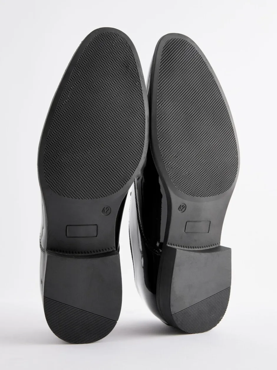 Schoenen|Formele Schoenen|Next Zwart - Standaard pasvorm - Lakleren Oxford-schoenen met neusstuk
