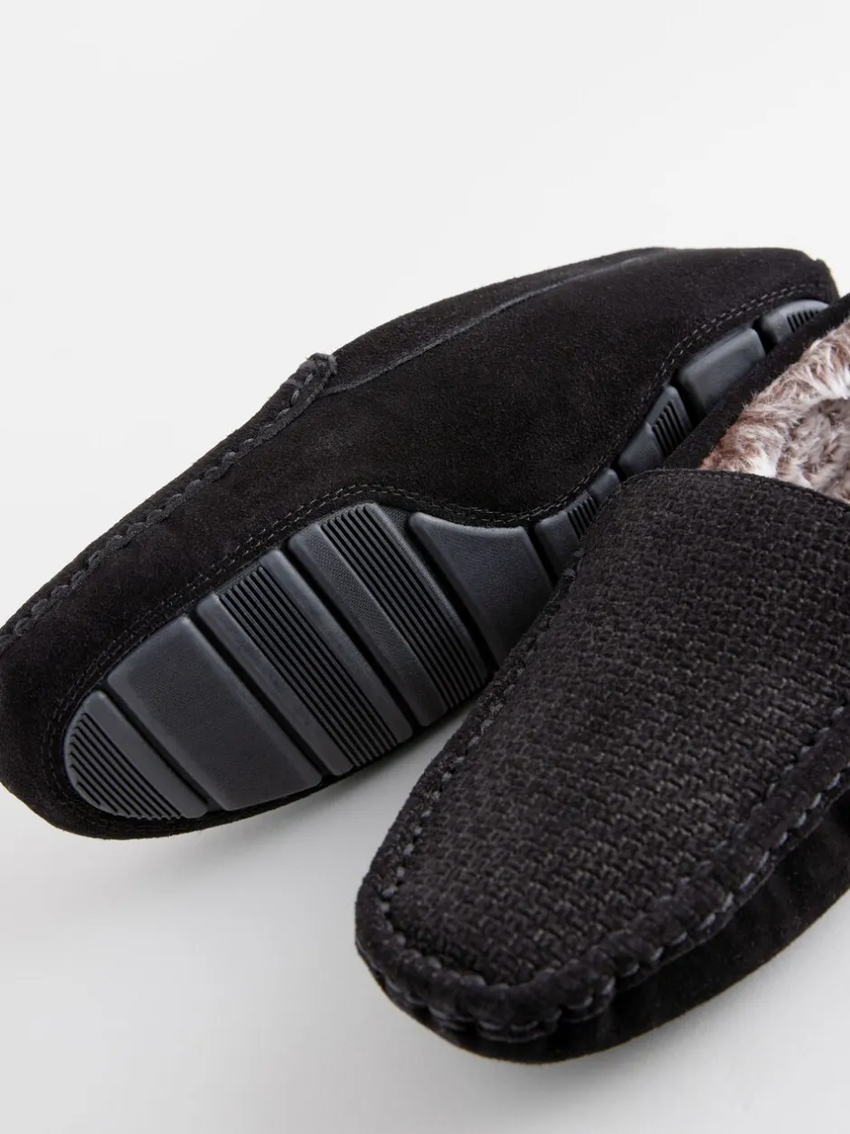 Pantoffels|Next - Suède mocassinpantoffels met voering van imitatiebont Zwart