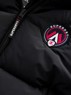 Jassen, Jacks En Kinderwagenpakjes|Schoolkleding|Superdry - Sports pufferjas Zwart