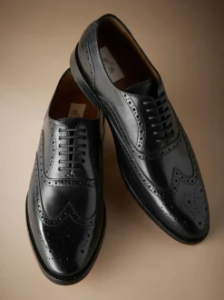 Schoenen|Formele Schoenen*Next - Wijde pasvorm - Signature Italiaans leren brogues met gevleugelde neus Zwart