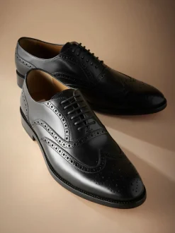 Schoenen|Formele Schoenen*Next - Wijde pasvorm - Signature Italiaans leren brogues met gevleugelde neus Zwart