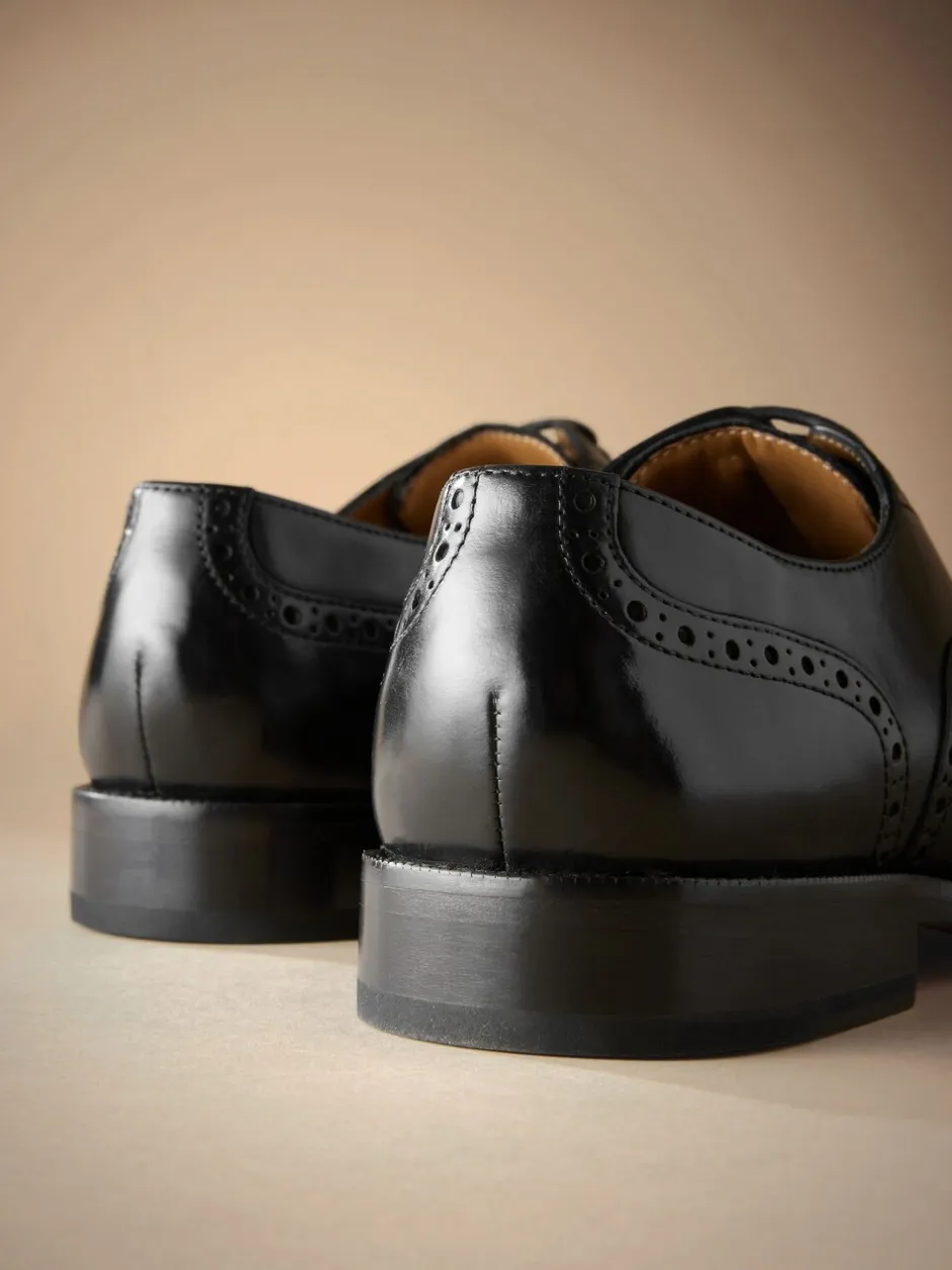 Schoenen|Formele Schoenen*Next - Wijde pasvorm - Signature Italiaans leren brogues met gevleugelde neus Zwart