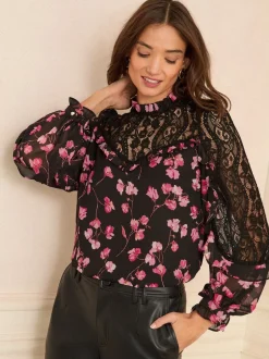 Blouses En Overhemden|Love & Roses - Crew Neck Lace Yoke Long Sleeve Blouse Zwart bloemenprint