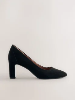 Schoenen Met Hakken|Next - Forever Comfort® Round Toe Block Court Heels Zwart imitatiesuède