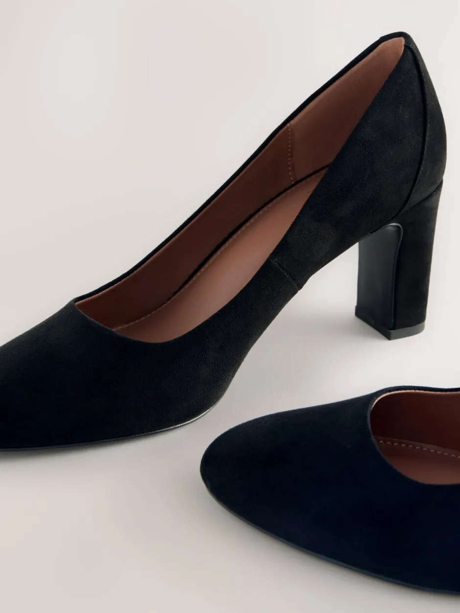 Schoenen Met Hakken|Next - Forever Comfort® Round Toe Block Court Heels Zwart imitatiesuède