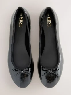 Lage Schoenen|Next - Ballerina's met ronde neus Zwart lak