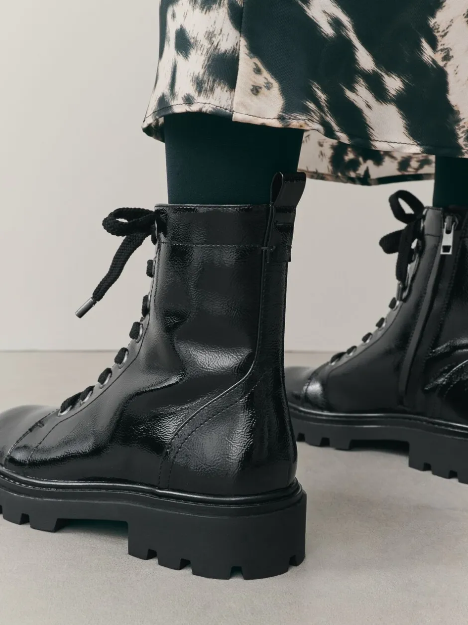 Ruimvallend En Extraruimvallend|Boots|Next - Forever Comfort® veterlaarzen Zwart lak