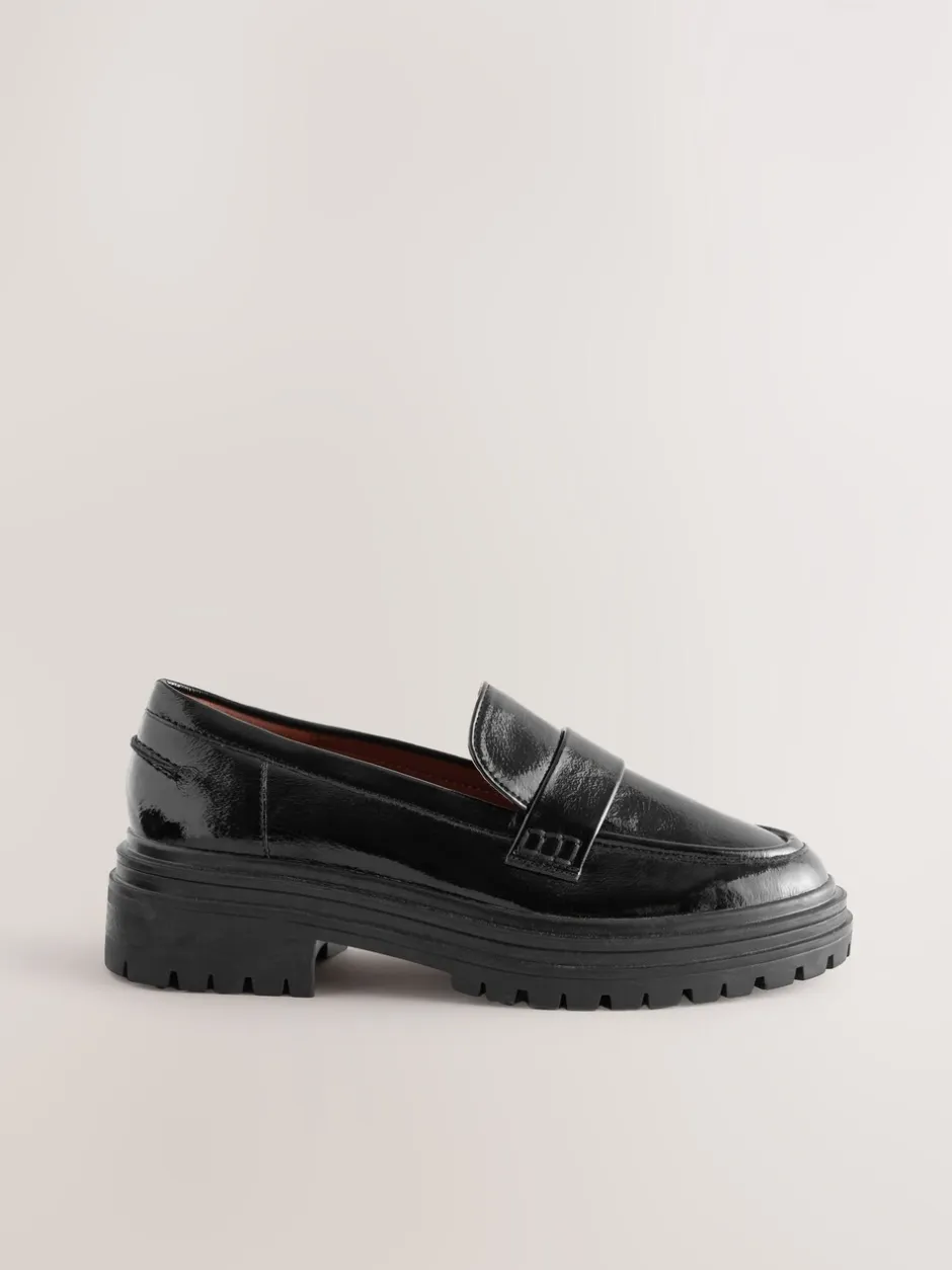 Ruimvallend En Extraruimvallend|Lage Schoenen|Next - Loafers met dikke zool Zwart lak