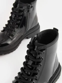 Boots*Next Zwart lak - Warmgevoerde enkellaarzen met veters