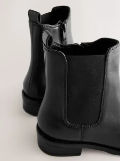 Boots|Next Zwart leer - Chelsea laarsjes met hak