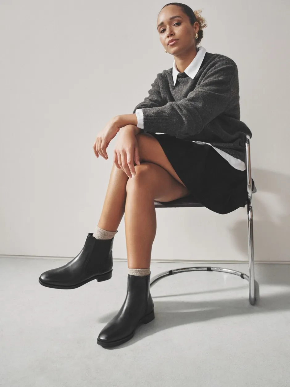 Ruimvallend En Extraruimvallend|Boots*Next Zwart leer - Forever Comfort® Chelsea-enkellaarzen