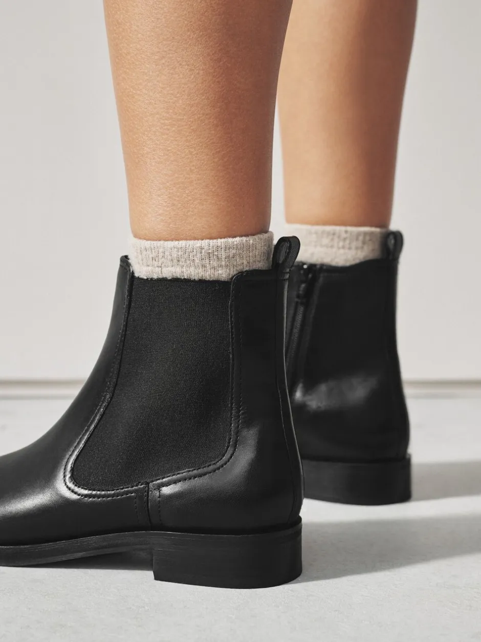 Ruimvallend En Extraruimvallend|Boots*Next Zwart leer - Forever Comfort® Chelsea-enkellaarzen