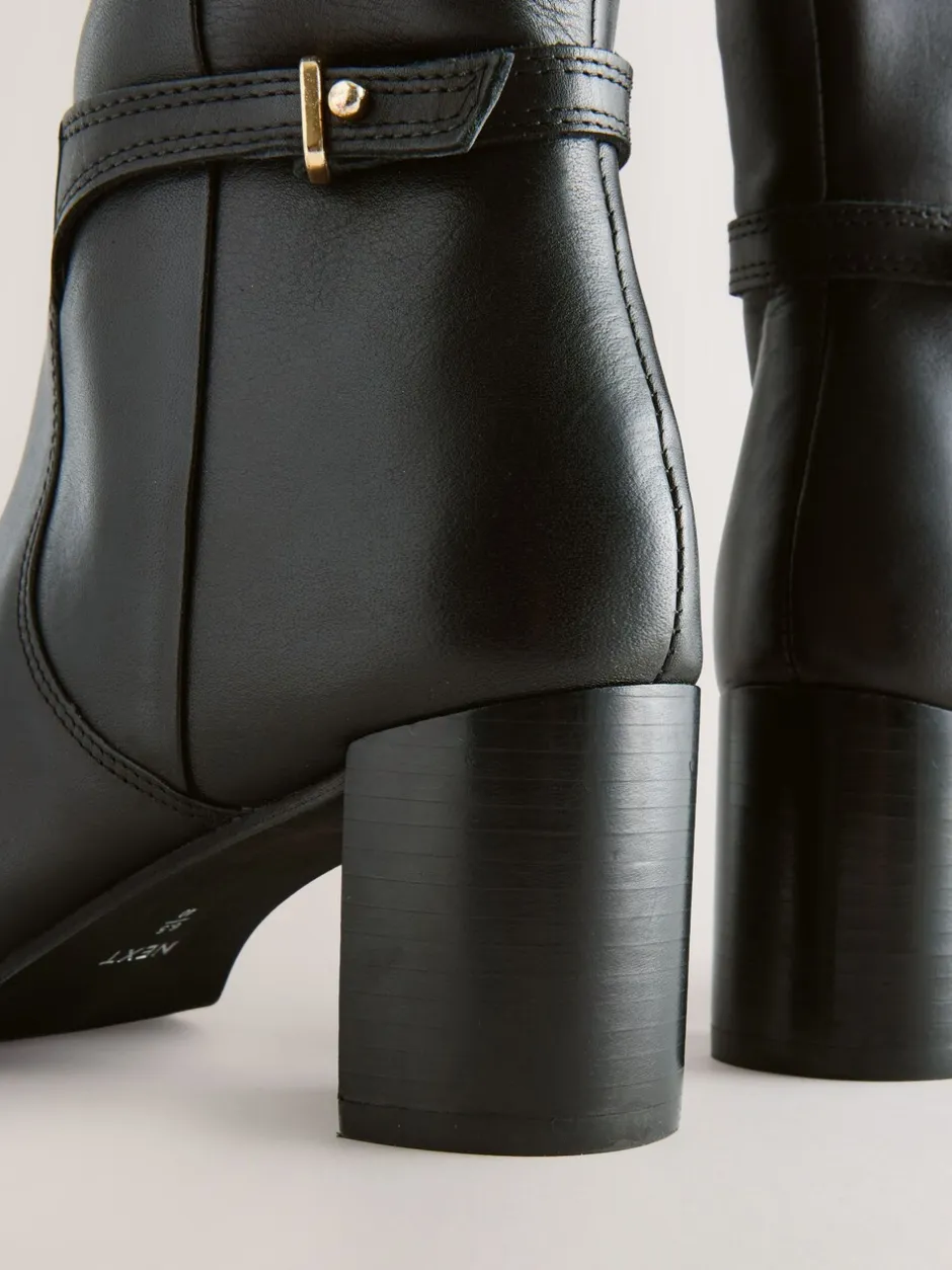 Boots*Next - Forever Comfort® kniehoge laarzen met hardware trim Zwart leer