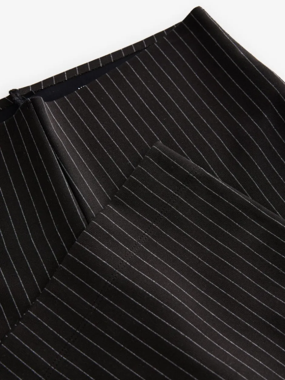 Kostuums En Werkkleding|Broeken*Next - Smoothing Ponte Jersey Broek met Wijde Pijpen Zwart met krijtstreep