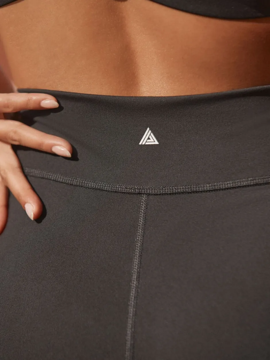 Shorts*Next - Sports Dry Tech buikcorrigerende shorts Zwart met zakken