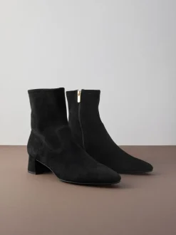 Ruimvallend En Extraruimvallend|Boots|Next - Motionflex Sokkenlaarzen met Blokhak Zwart suède