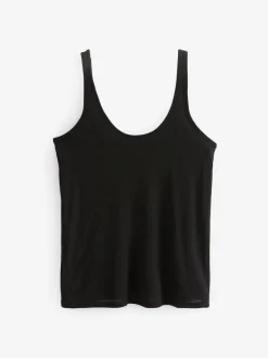 Tops En T-Shirts|Next - Verpakking van 2 geribbelde nonchalante hemdjes met ruime ronde hals Zwart/kakigroen