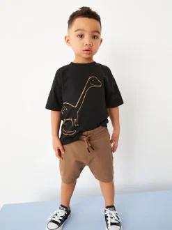 Tops|Sets En Combisets|Next - Set van 2 T-shirts met korte mouwen en shorts (3 mnd - 7 jr) (3 mnd - 7 jr) Zwart/lichtbruine dinosaurus