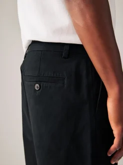 Shorts*Next - Slim Fit - Set van 2 chinoshorts met stretch Zwart/marineblauw