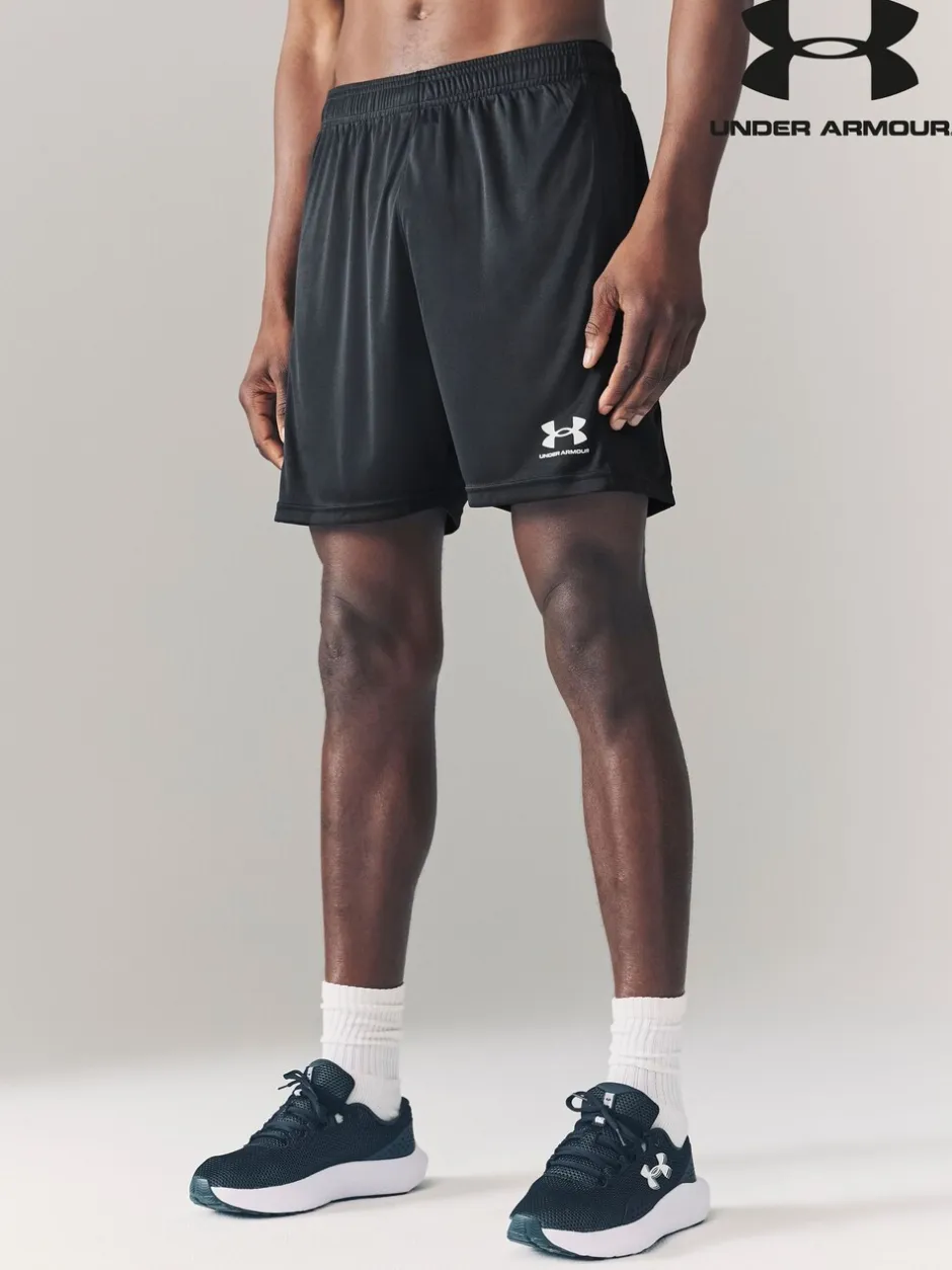 Shorts|Under Armour - Challenger gebreide short Zwart/wit
