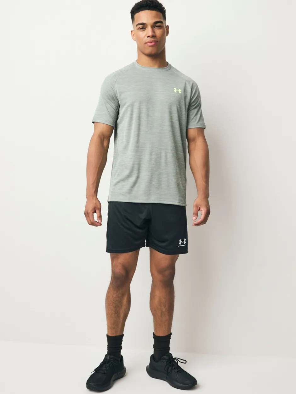Shorts|Under Armour - Challenger gebreide short Zwart/wit