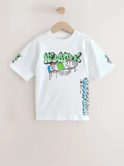 T-Shirts|Tops*Next Zwart/wit/grijs - Verpakking van 3 relaxte T-shirts met grafische print en korte mouwen (3-16jr)