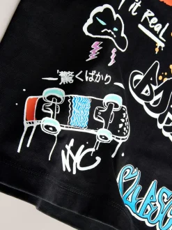 T-Shirts|Tops*Next Zwart/wit/grijs - Verpakking van 3 relaxte T-shirts met grafische print en korte mouwen (3-16jr)
