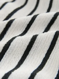 Shorts En Rokken*Next - Gekreukte shorts (3-16jr) Zwart-witte streep